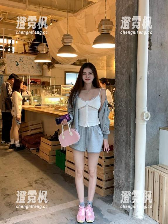 “17吃瓜”视频风格大转变，吃瓜的感觉不一样了！