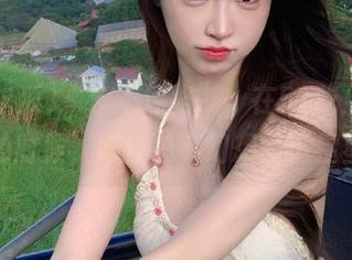 “永不迷路”，在51吃瓜fun逛的时候，眼里总有幻想的小星星。