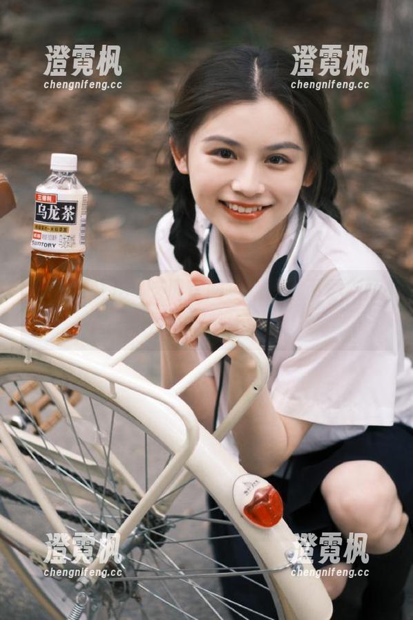 51吃瓜官网更新啦，下载新版本开始瓜聊比拼！