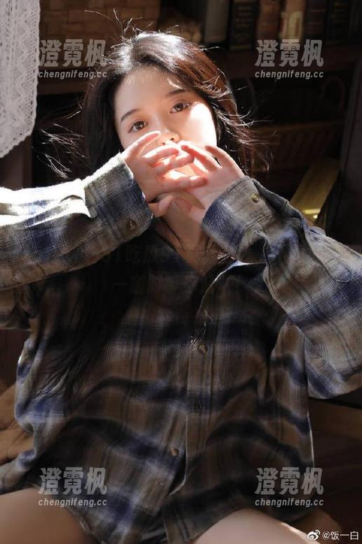 51吃瓜91更新在线，不服来喷—随时等你站队！