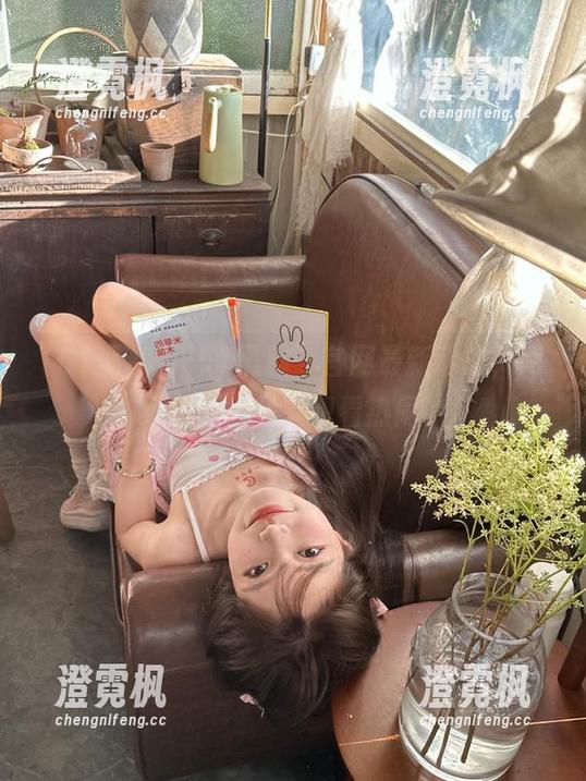 51黑料 “51黑料”官网最新动态,网红黑料门我真想看热闹!