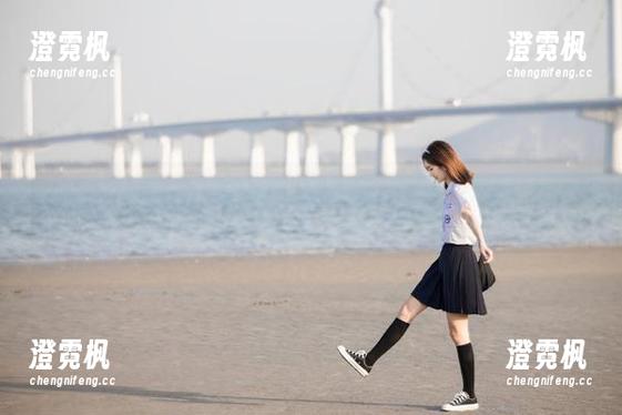 51黑料app：一边吃瓜一边刷屏，这才是真正的养生！