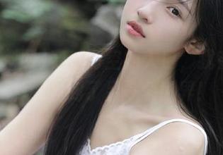 穿越时空的入口，我在51黑料网看到了另一个世界！