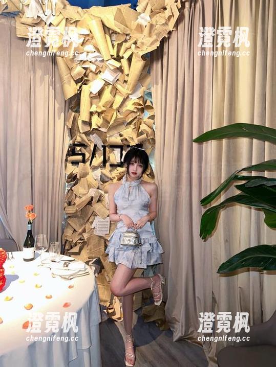 52吃瓜网 滚动652页,52吃瓜网页留给我无限畅聊空间!