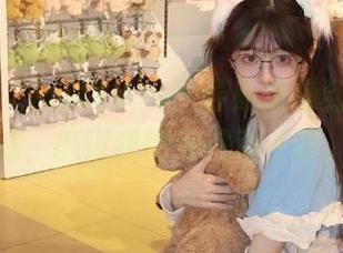 “fuli18.lv”导航准确到令人发愁，搞得我情绪波动不断。