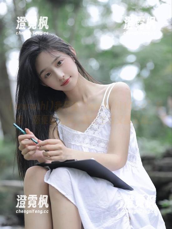 www.hl 我只在“www.hl10.co”观看,顺便吃点瓜,感觉生活又甜又咸。