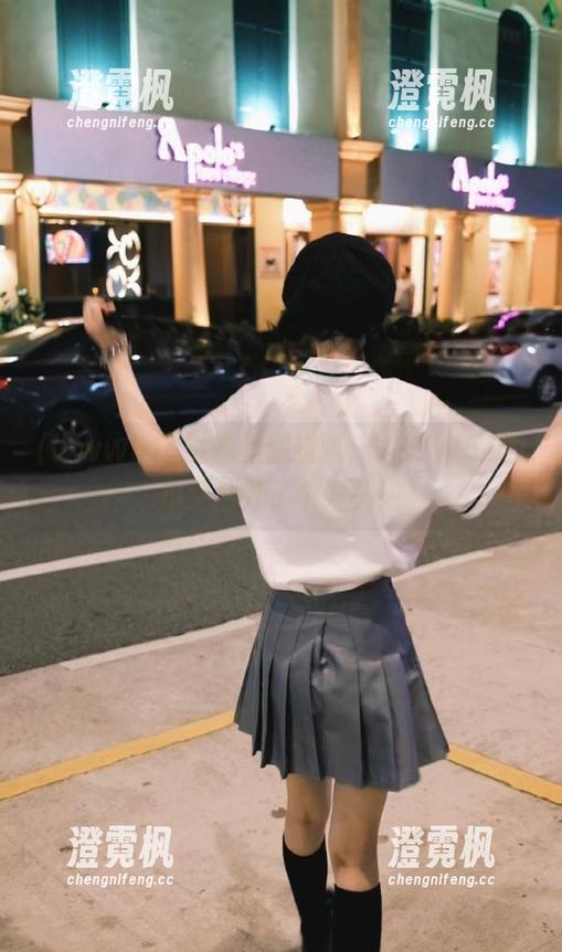 链接里藏猫腻，WWW51的瓜果然开了个好头！