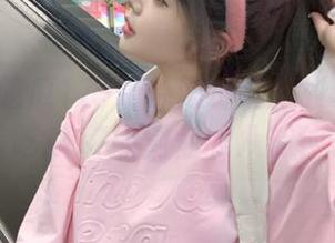 听说网址能藏故事？一起来吃瓜17收割你的八卦种子