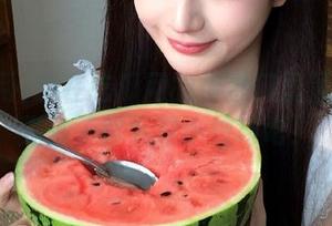 想在吃瓜网的传送门里猛吃瓜？先来了解下载小技巧吧！