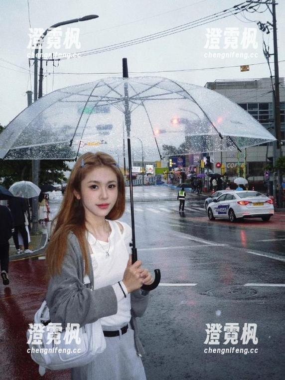 吃瓜网 吃瓜网ios:在线吃瓜,别忘了扣好你的前排座椅哦!