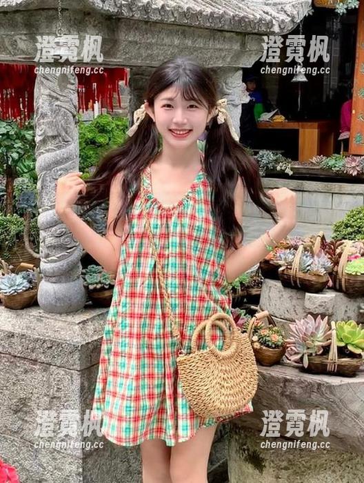 放下剧荒！吃瓜网安卓口碑在线直播，冲着八卦去的我仿佛成了聚光灯下的主角。