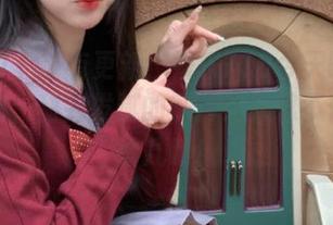 有更新！娱乐718今天曝光超火情侣，甜到发腻的照片让人忍不住想多看几眼！