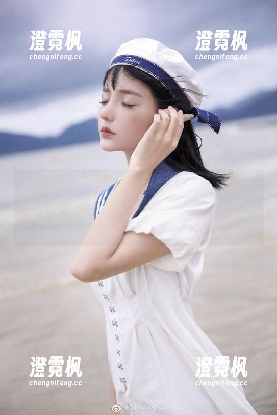 每天逛“每日吃瓜”网址，看新黑料，总觉得这仿佛是某种嗜好，停不下来！