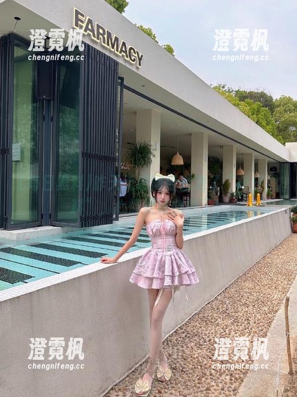 每日黑料 昨天无意间导航进了“每日黑料”,心情果然倒转了!