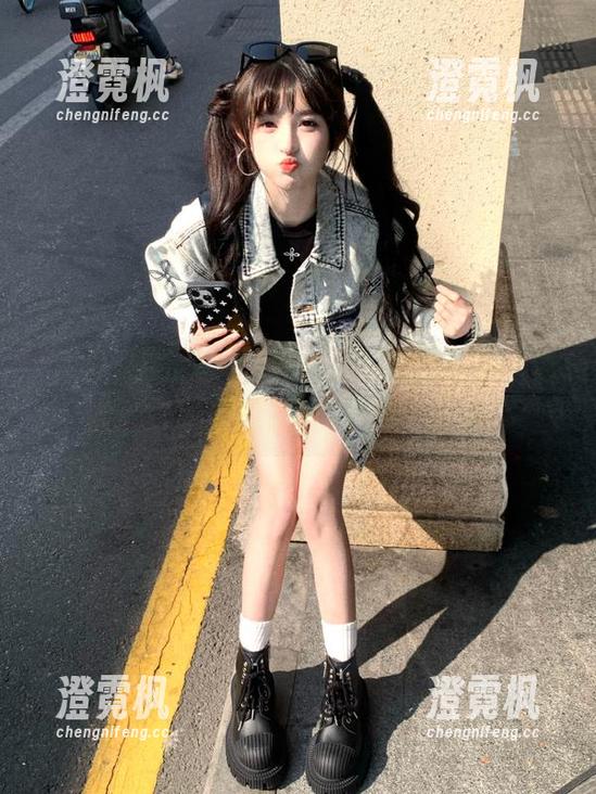 哈哈哈，网曝吃瓜的视频太燃了，立马就想转发给我的小伙伴！