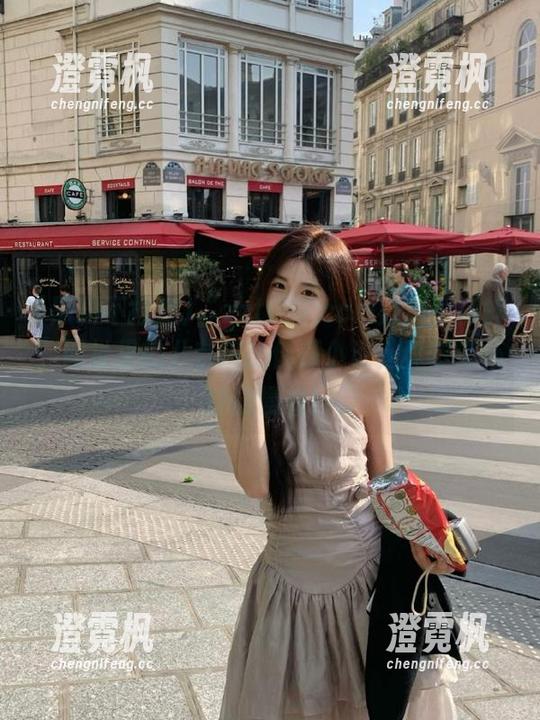 “zztt32.ccm黑料不打烊”网址里的八卦堪比侦探小说，真想泡杯茶慢慢看！