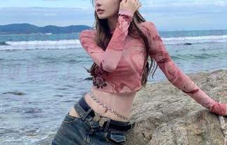有谁能给个导航，黑料不打烊的网址更新了，我的心情也是要更新一下的呀。