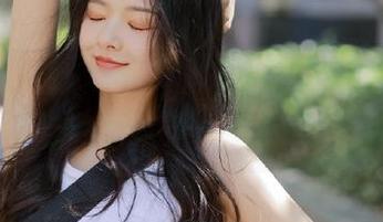 登录黑料不打烊tttzzz，跟着我的步伐走向那个入口！