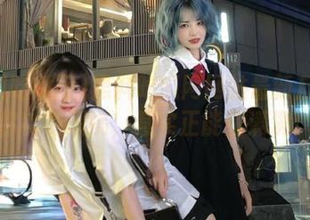 黑料吃瓜网网站最新反转：你以为恶搞，其实正能量满满！
