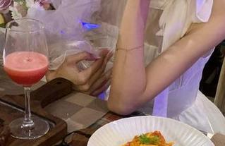 上“黑料正能量fuli16.sk”App，今天也要选择快乐一常