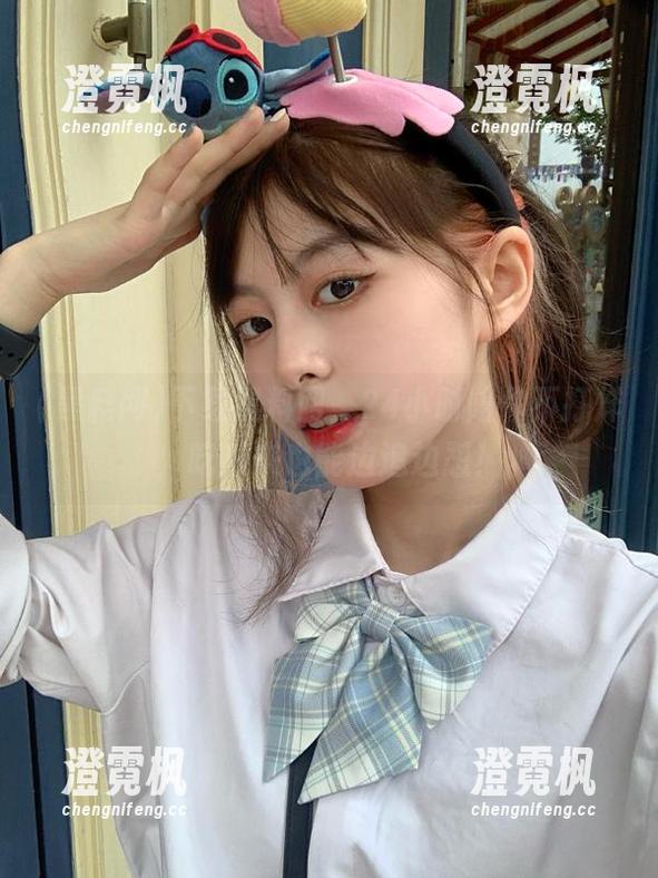 黑料网 下载黑料网,24小时陪你不打烊,吃瓜来也能边追边怼!