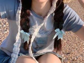 黑料老司机来袭！快下载，瓜田里正上演精彩大戏！
